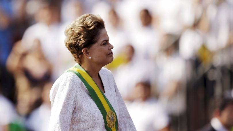 Dilma Rousseff durante desfile de 7 de setembro de 2015