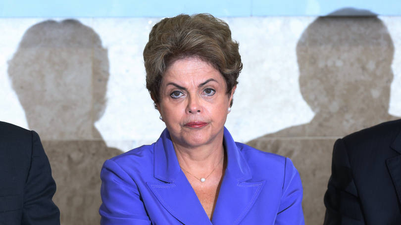 Dilma Rousseff em reunião com ministros