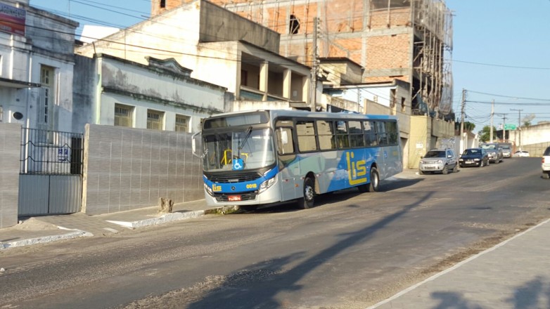 ONIBUS PRAÇA 1