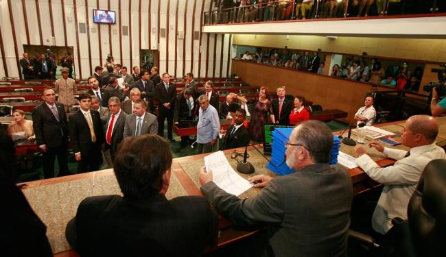 Sessões da Assembleia analisaram poucos projetos enviados pelo governador Rui Costa - Foto: Luciano da Matta | Ag. A TARDE | 01.02.2015