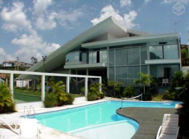 Receita Federal identifica irregularidades em 500 imóveis de alto padrão da RMS