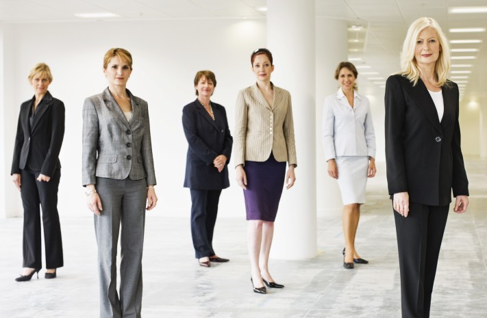 MULHERES NAS EMPRESAS