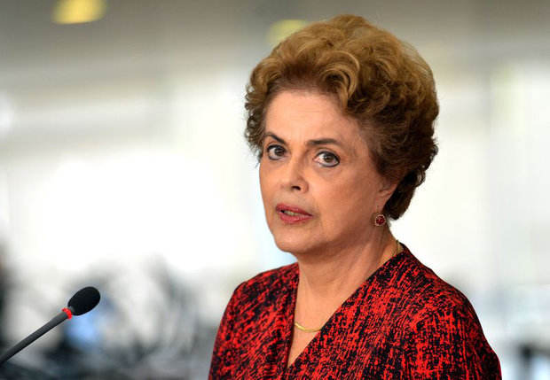 dilma10