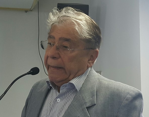 CARLOS NAVARRO