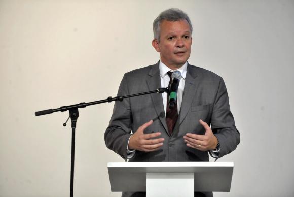 ministro andré Figueiredo