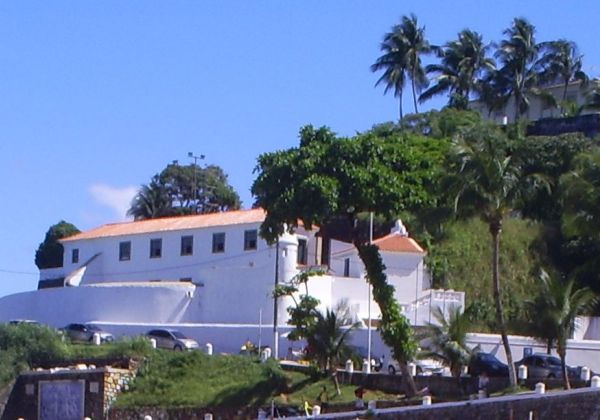 porto_da_barra_forte_São_Diogo_e_igreja