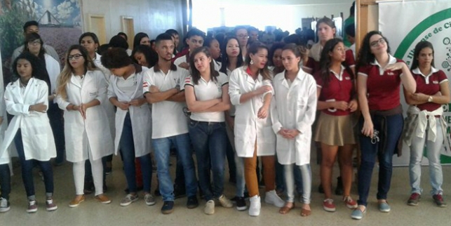 estudantes