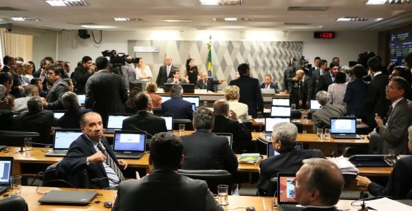 COMISSÃO IMPEACHMENT SENADO/VOTAÇÃO