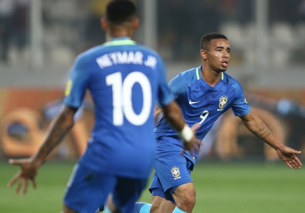 gabriel-jesus-e-neymar