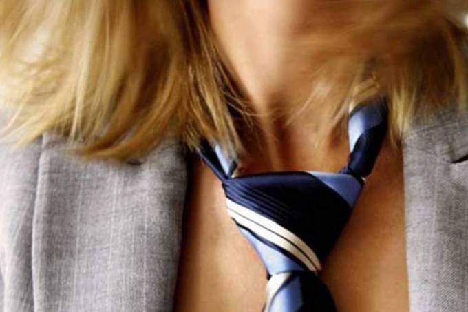 mulher-de-gravata11