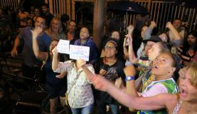 Rio de Janeiro - Manifestantes protestam contra a concessão de prisão domiciliar à ex-primeira-dama Adriana Ancelmo (Vladimir Platonow/Agência Brasil)