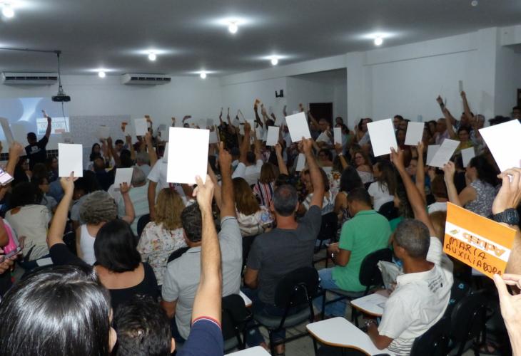 Docentes da Uesb irão iniciar a greve na terça-feira, 9