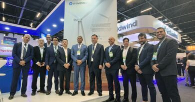 Bahia lidera produção de energia eólica e governador recebe a comenda Embaixador dos Ventos