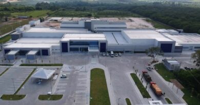 Governo do Brasil inaugura Hospital Estadual Litoral Norte e entrega novos veículos para fortalecer o SUS na Bahia