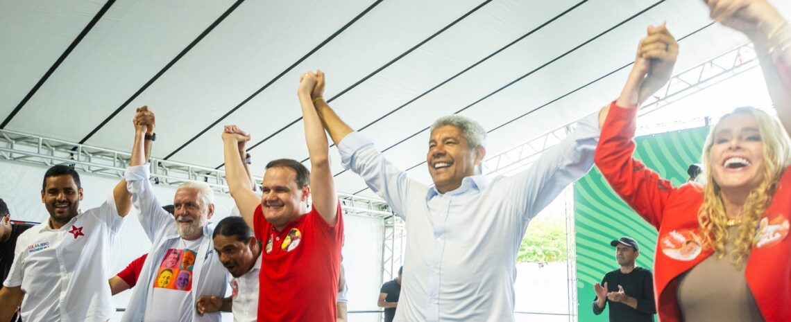úlio Pinheiro reúne apoio de lideranças, é acompanhado por multidão e mostra força no PGP do Vale do Jiquiriçá