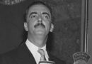 Deputado Waldir Pires cobra do presidente Jânio Quadros uma política externa clara e debatida com o Congresso – Maurílio Lopes Fontes